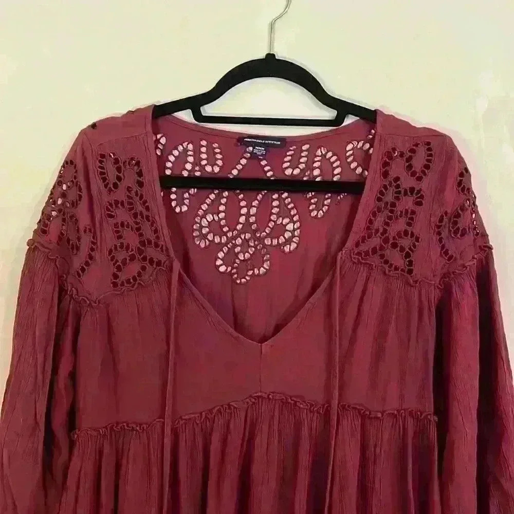 American Eagle Burgundy Bell Sleeve Tassel Dress Size Medium - Picture 6 of 11